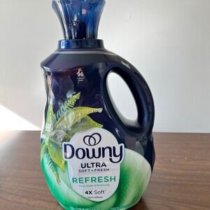 Downy Ultra Refresh Fabric Softener Birch Water & Botanicals 64oz 96 Loads HE